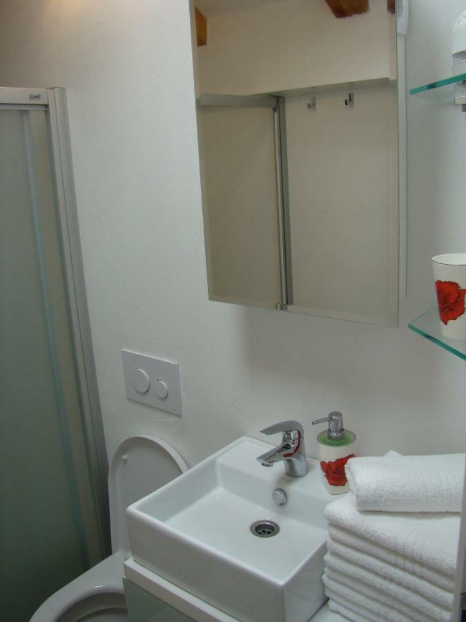 Kike Apartment Kaštela 外观 照片